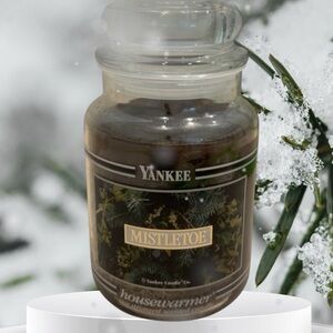 Yankee Candle Jar Black Band Mistletoe Rare Vintage Holiday Green Pine 22 Oz